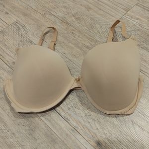 PINK Campus Pushup Bra